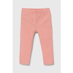 Otroške hlače United Colors of Benetton roza barva - roza. Otroški hlače iz kolekcije United Colors of Benetton. Model izdelan iz prožnega materiala, ki zagotavlja udobje in svobodo gibanja. Model iz izjemno udobne tkanine z visoko vsebnostjo...