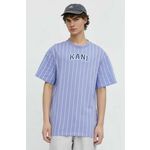 Bombažna kratka majica Karl Kani moški, vijolična barva - vijolična. Kratka majica iz kolekcije Karl Kani, izdelana iz vzorčastega materiala. Model iz izjemno udobne bombažne tkanine.