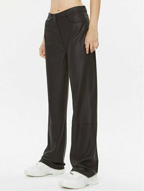 Calvin Klein Jeans Hlače iz umetnega usnja Milano J20J221925 Črna Straight Fit