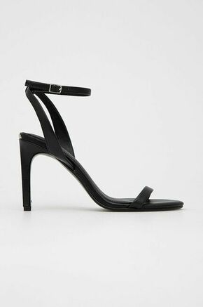 Usnjeni sandali Calvin Klein Essentia črna barva - črna. Sandali iz kolekcije Calvin Klein. Model izdelan iz naravnega usnja.
