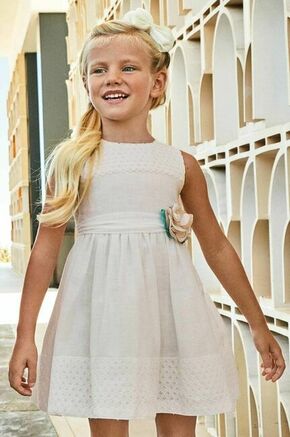 Otroška obleka Mayoral bela barva - bela. Otroška Obleka iz kolekcije Mayoral. Nabran model izdelan iz materiala z nalepko.