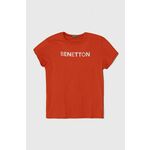 Otroška bombažna kratka majica United Colors of Benetton oranžna barva - oranžna. Otroške lahkotna kratka majica iz kolekcije United Colors of Benetton. Model izdelan iz visokokakovostne pletenine, ki je bila izdelana na trajnostni način. Model...