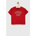 Otroška bombažna kratka majica Tommy Hilfiger rdeča barva - rdeča. Lahkotna kratka majica iz kolekcije Tommy Hilfiger. Model izdelan iz tanke, elastične pletenine. Izjemno udoben material.