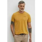 Bombažna kratka majica Medicine moški, rumena barva - rumena. Kratka majica iz kolekcije Medicine. Model izdelan iz enobarvne pletenine.