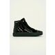 Geox otroški čevlji - črna. Čevlji iz kolekcije Geox. Model izdelan iz sintetičnega materiala.