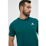 Bombažna kratka majica adidas zelena barva - zelena. Kratka majica iz kolekcije adidas, izdelana iz tanke, elastične pletenine. Model iz izjemno udobne bombažne tkanine.