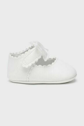 Čevlji za dojenčka Mayoral Newborn bela barva - bela. Čevlji za dojenčka iz kolekcije Mayoral Newborn. Model izdelan iz imitacije lakastega usnja.