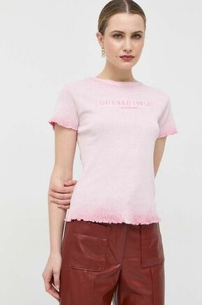 Bombažna kratka majica Guess roza barva - roza. Kratka majica iz kolekcije Guess. Model izdelan iz pletenine z nalepko. Lahek in udoben model