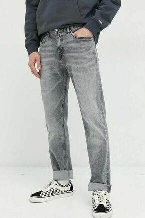 Kavbojke Tommy Jeans Ryan moške - siva. Kavbojke iz kolekcije Tommy Jeans v stilu regular straight z normalnim pasom. Model izdelan iz rahlo elastičnega denima.