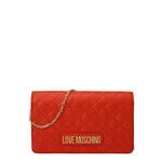 Torbica Love Moschino rdeča barva - oranžna. Majhna torbica iz kolekcije Love Moschino. Model na zapenjanje, izdelan iz imitacije lakastega usnja.