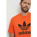 Bombažna kratka majica adidas Originals moški, oranžna barva - oranžna. Kratka majica iz kolekcije adidas Originals, izdelana iz tanke, elastične pletenine. Model iz izjemno udobne bombažne tkanine.