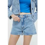 Jeans kratke hlače Abercrombie &amp; Fitch ženski - modra. Kratke hlače iz kolekcije Abercrombie &amp; Fitch. Model izdelan iz rahlo raztegljivega denima. Izjemno udoben material, izdelan iz naravnih vlaken.