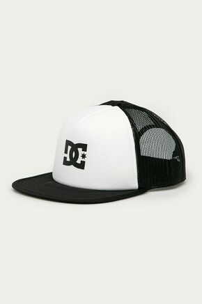 DC kapa - bela. Baseball kapa iz kolekcije DC. Model izdelan iz tkanine z uporabo.