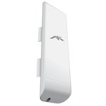 Ubiquiti NanoStation M5 access point, 2x