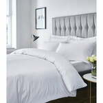 Belo posteljno perilo za eno osebo 135x200 cm Satin Stripe - Catherine Lansfield