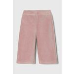 Otroške hlače United Colors of Benetton roza barva - roza. Otroški hlače iz kolekcije United Colors of Benetton. Model izdelan iz velur pletenine. Model iz mehke in na otip prijetne tkanine.