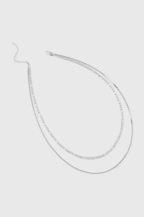 Ogrlica LUV AJ - srebrna. Ogrlica iz kolekcije LUV AJ. Eleganten model izdelan iz kovine.