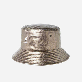 Klobuk Kangol srebrna barva - srebrna. Klobuk iz kolekcije Kangol. Model z ozkim robom