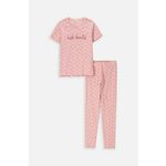 Otroška bombažna pižama Coccodrillo roza barva - roza. Otroški pižama iz kolekcije Coccodrillo. Model izdelan iz vzorčaste, bombažne pletenine.