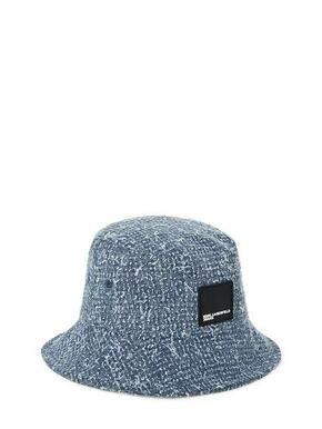 Bombažni klobuk Karl Lagerfeld Jeans - modra. Klobuk iz kolekcije Karl Lagerfeld Jeans. Model z ozkim robom
