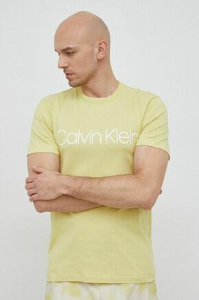 Bombažna kratka majica Calvin Klein Rumena barva - rumena. Top iz kolekcije Calvin Klein. Model izdelan iz rahlo elastične pletenine.