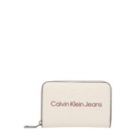 Denarnica Calvin Klein Jeans ženski, bela barva - bela. Mala denarnica iz kolekcije Calvin Klein Jeans. Model izdelan iz ekološkega usnja.