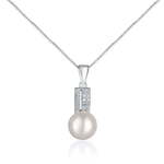 JwL Luxury Pearls Elegantna ogrlica s pravim biserom in cirkoni JL0645 (verižica, obesek) srebro 925/1000