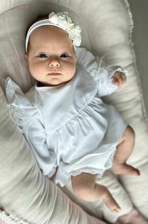 Otroška bombažna obleka Jamiks bela barva - bela. Obleka za dojenčke iz kolekcije Jamiks. Nabran model izdelan iz tkanine z nalepko. Lahek material