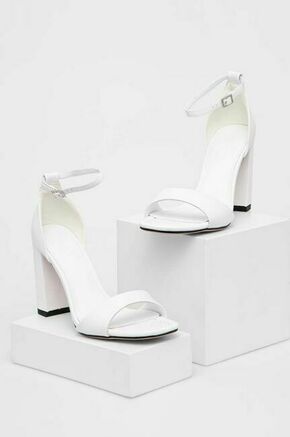 Sandali Answear Lab bela barva - bela. Sandali iz kolekcije Answear Lab. Model izdelan iz ekološkega usnja. Model z mehkim