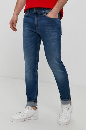 Kavbojke Tommy Jeans moško - modra. Kavbojke iz kolekcije Tommy Jeans v stilu relaxed straight s redno pasom. Model izdelan iz spranega denima.