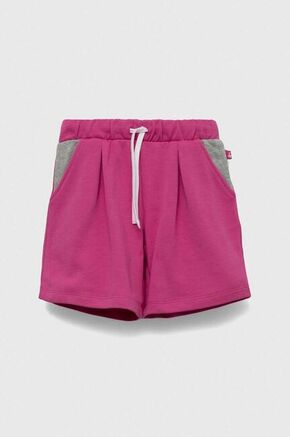 Otroške bombažne kratke hlače United Colors of Benetton vijolična barva - vijolična. Otroški kratke hlače iz kolekcije United Colors of Benetton. Model izdelan iz pletenine. Model iz izjemno udobne bombažne tkanine.