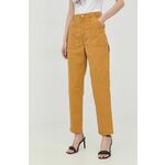 Guess bombažne hlače žensko, - oranžna. Hlače iz kolekcije Guess. Model izdelan iz enobarvne tkanine.