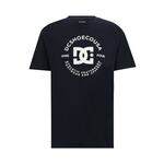 Bombažen t-shirt DC - mornarsko modra. T-shirt iz kolekcije DC. Model izdelan iz tanke, rahlo elastične pletenine.