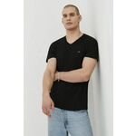 Bombažna kratka majica Diesel 3-pack moški, črna barva - črna. Lahkotna kratka majica iz kolekcije Diesel, izdelana iz tanke, elastične pletenine. Model iz izjemno udobnega, visokokakovostnega materiala.
