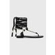 Sandali AGL Summer Gladiator ženski, črna barva, D656083PHKL0561013 - črna. Sandali iz kolekcije AGL. Model je izdelan iz kombinacije tekstilnega materiala in ekološkega usnja. Model je opremljen z vrečko za čevlje.