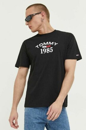 Bombažna kratka majica Tommy Jeans črna barva - črna. Kratka majica iz kolekcije Tommy Jeans
