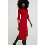 Obleka Answear Lab rdeča barva - rdeča. Obleka iz kolekcije Answear Lab. Model izdelan iz enobarvne tkanine. Kolekcija je na voljo izključno na Answear.si.