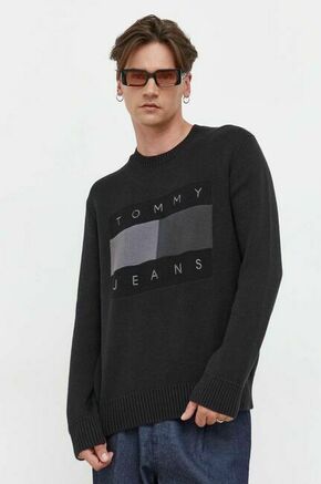 Bombažen pulover Tommy Jeans črna barva - črna. Pulover iz kolekcije Tommy Jeans. Model izdelan iz pletenine z nalepko. Model iz izjemno udobne bombažne tkanine.