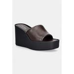 Calvin Klein natikači s polno peto ženski usnjeni WEDGE 70 SNDL MULE LTH rjava HW0HW02881
