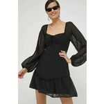 Obleka Hollister Co. črna barva - črna. Lahkotna obleka iz kolekcije Hollister Co. Nabran model izdelan iz enobarvne tkanine.