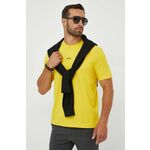 Kratka majica BOSS BOSS CASUAL moška, rumena barva - rumena. Lahkotna kratka majica iz kolekcije BOSS, izdelana iz tanke, elastične pletenine. Model iz izjemno udobne tkanine z visoko vsebnostjo bombaža.