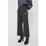 Bombažne hlače Karl Lagerfeld črna barva - črna. Hlače iz kolekcije Karl Lagerfeld. Model izdelan iz vzorčaste pletenine. Model iz izjemno udobne bombažne tkanine.