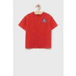 Otroška bombažna kratka majica GAP rdeča barva - rdeča. Otroške lahkotna kratka majica iz kolekcije GAP, izdelana iz tanke, elastične pletenine. Model iz izjemno udobne bombažne tkanine.