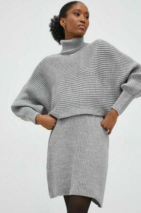 Komplet - pulover in krilo Answear Lab siva barva - siva. Pulover in krilo iz kolekcije Answear Lab. Model izdelan iz elastične pletenine. Model iz tkanine