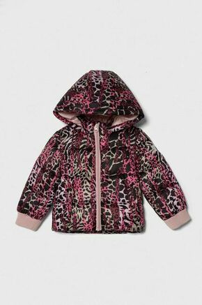Otroška jakna Guess vijolična barva - vijolična. Otroški jakna iz kolekcije Guess. Podložen model