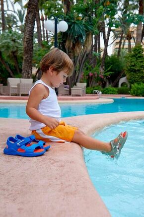 Otroški sandali Biomecanics - modra. Otroški sandali iz kolekcije Biomecanics. Model izdelan iz sintetičnega materiala. Model je enostaven za čiščenje in vzdrževanje.