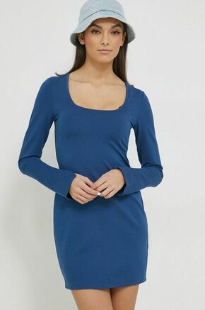 Obleka Abercrombie &amp; Fitch - modra. Obleka iz kolekcije Abercrombie &amp; Fitch. Nabran model izdelan iz tanke
