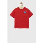 Otroška bombažna kratka majica GAP rdeča barva - rdeča. Kratka majica iz kolekcije GAP, izdelana iz tanke, elastične pletenine. Model iz zračne bombažne tkanine.
