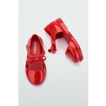 Otroški sandali Melissa rdeča barva - rdeča. Otroški sandali iz kolekcije Melissa. Model izdelan iz sintetičnega materiala. Model z mehkim in prožnim podplatom.