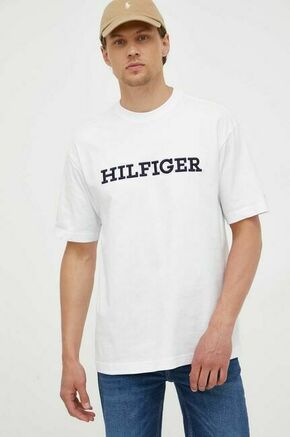 Bombažna kratka majica Tommy Hilfiger bela barva - bela. Ohlapna kratka majica iz kolekcije Tommy Hilfiger